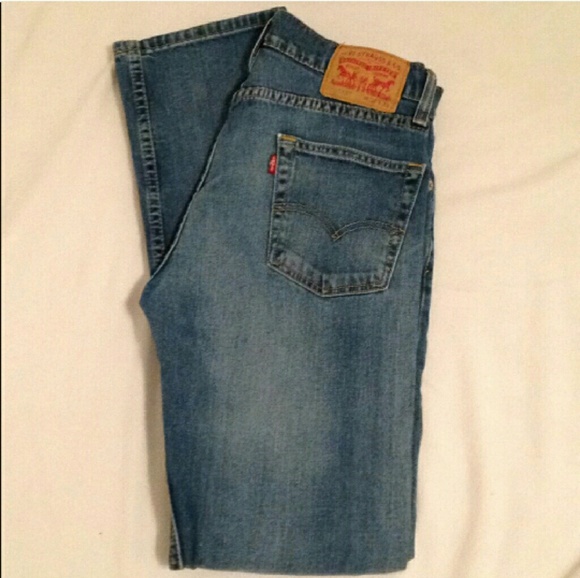 Levi's Other - Levi's 513 straight leg 30X32 jeans
